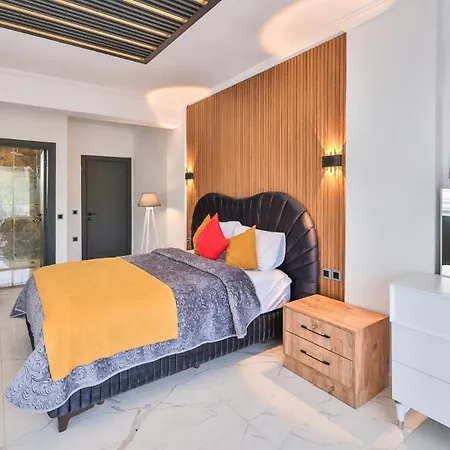 Agullu Village 3 Bedroom Private Pool And Garden *