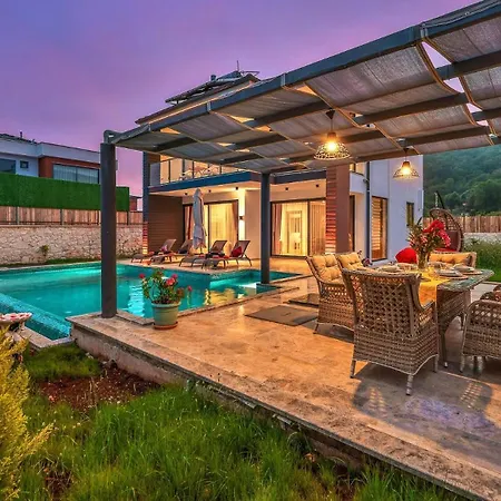 Agullu Village 3 Bedroom Private Pool And Garden Villa *