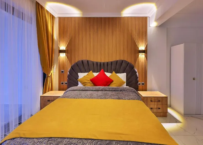 Agullu Village 3 Bedroom Private Pool And Garden *