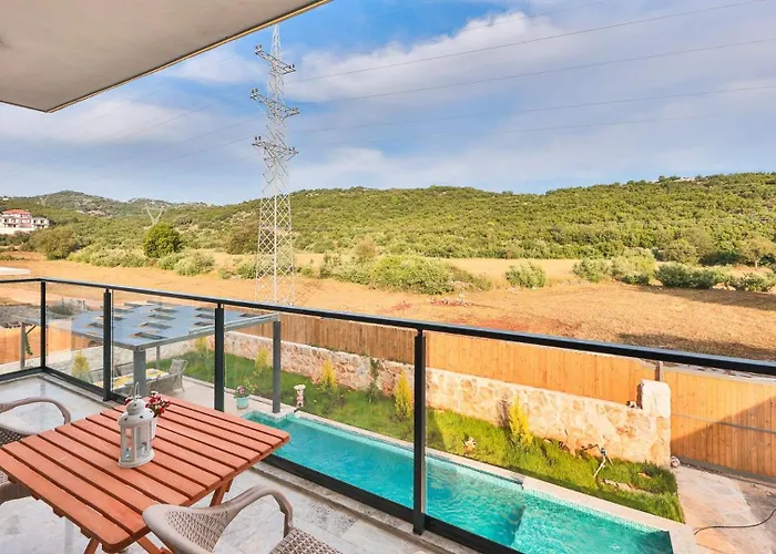 Agullu Village 3 Bedroom Private Pool And Garden