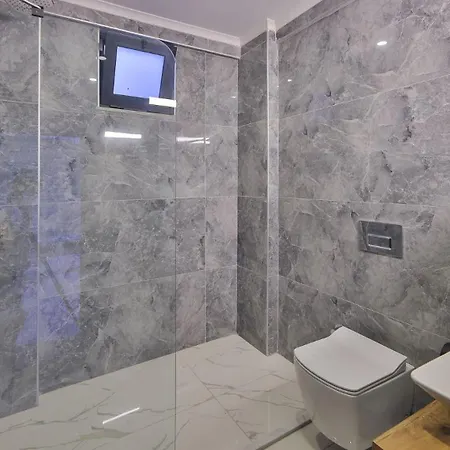 Villa Agullu Village 3 Bedroom 4442 *